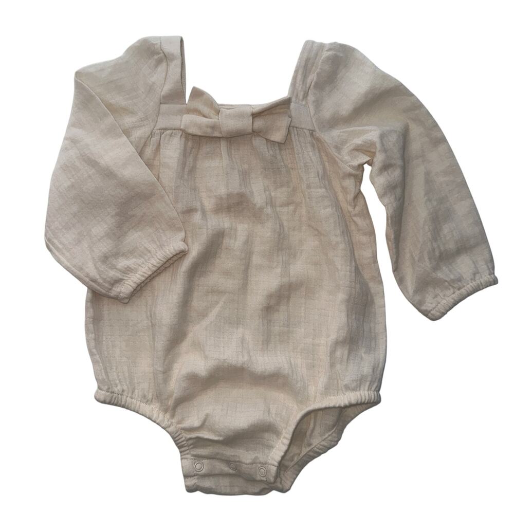 NWT Cloud 9 Girls Long Sleeve Onsie Size 12M